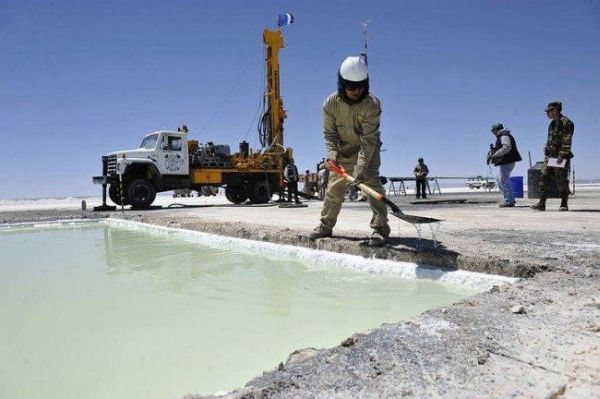 Interés chino para comprar litio a Jujuy