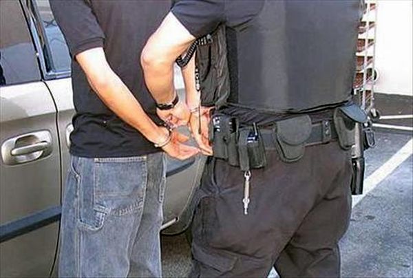 Arrestaron a delincuentes peligrosos en Moreno