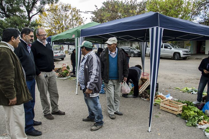 Mercado Santa Rosa: se realizó una nueva jornada de la Feria de Abastecimiento Vecinal Municipal