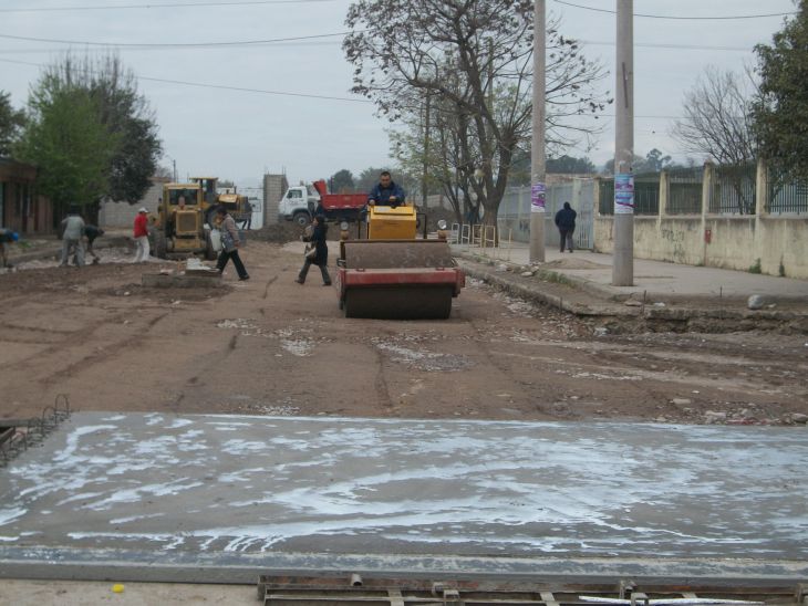 Alto Comedero: se iniciaron trabajos para la pavimentación en calle Teniente 1º Bolzan en las 308 viviendas