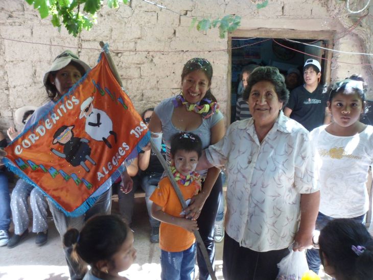 Corderitos Alegres de Maimará presentó a sus padrinos 2015