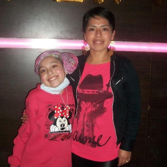 Desesperado pedido de una madre: Mariana tiene 9 años y espera por un medicamento