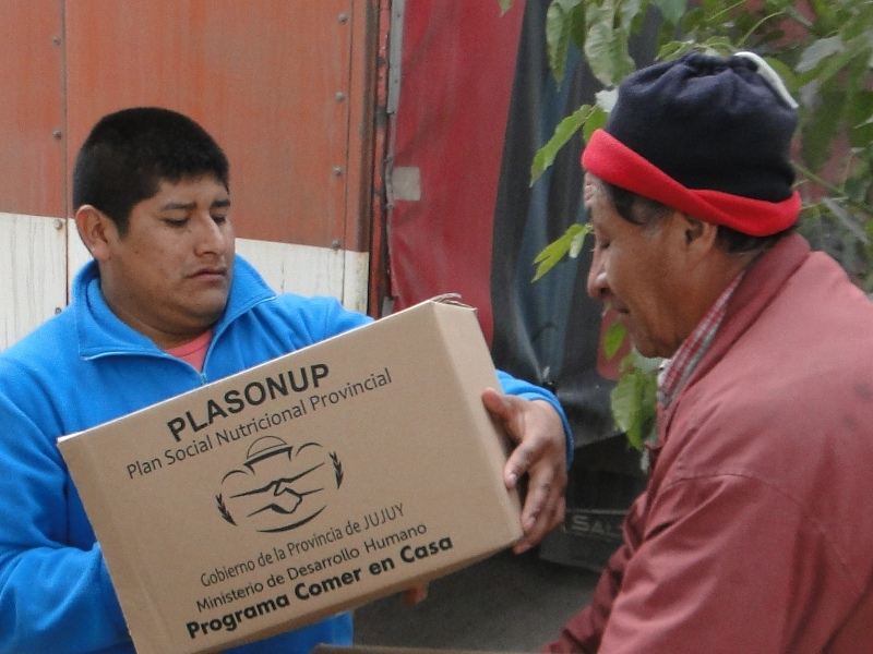 El programa Comer en Casa entregó módulos alimentarios en Perico y el Carmen