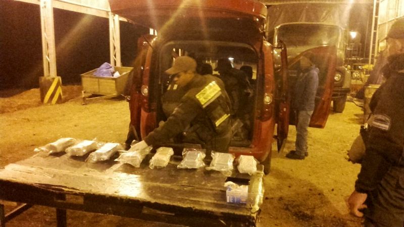 Jujuy: gendarmería incautó 28 kilos de cocaína ocultos en el tanque de combustible de una camioneta
