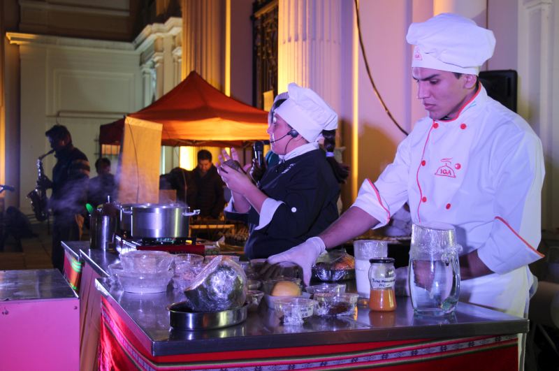 Cocina en vivo: IGA y Municipio: “Una iniciativa que enseña y sorprende”