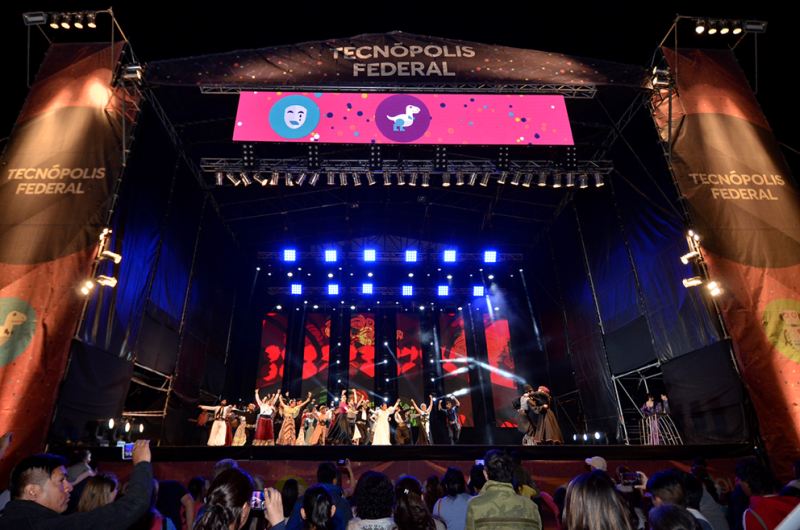 Argentina Baila 2017 inició su temporada en Tecnópolis Federal Jujuy