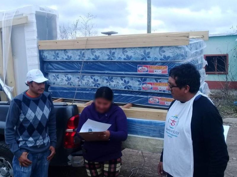 Jujuy asiste y reactiva: entregan mobiliario y elementos de primera necesidad a familias vulnerables
