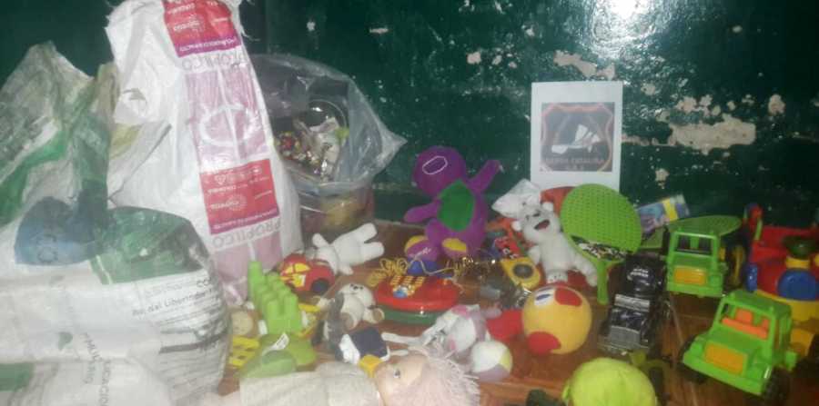 Recuperan juguetes robados a una escuela en Santa Catalina