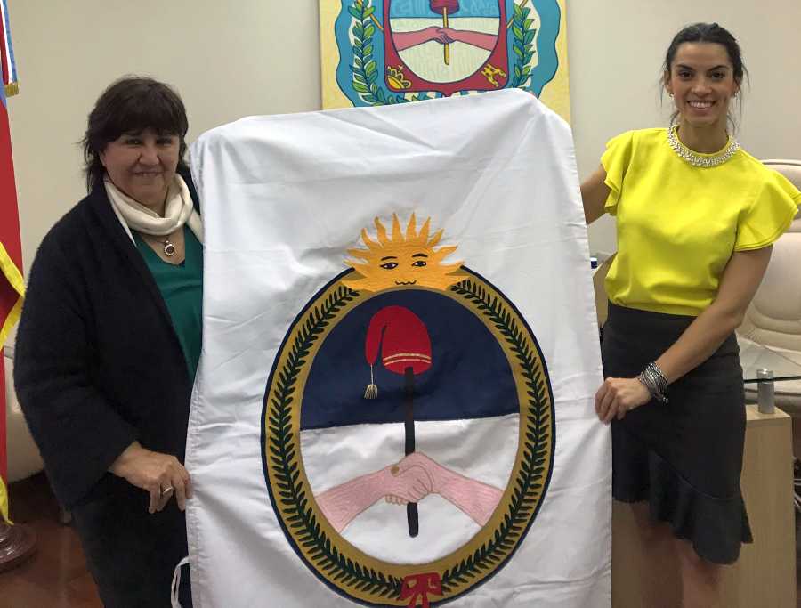 Casa de Jujuy en CABA recibió bandera de ceremonia