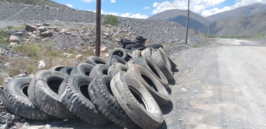 Neumáticos fuera de uso fueron recuperados para cuidar el ambiente