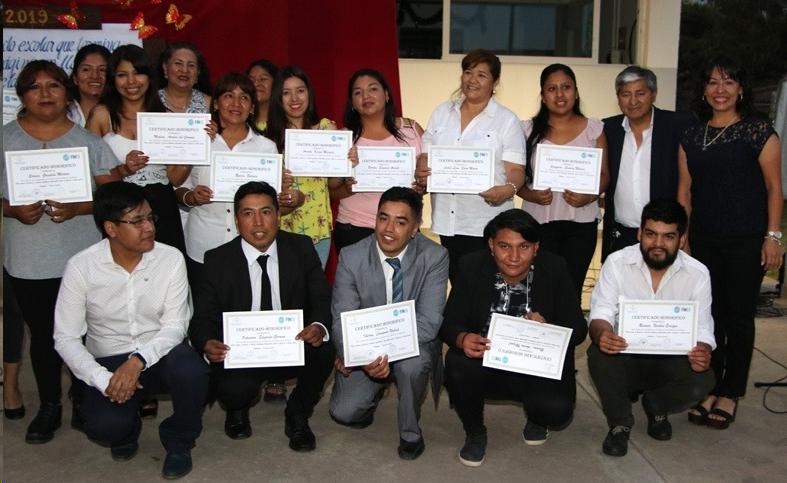 45 empleados municipales recibieron sus certificados en la Escuela Municipal “Marina Vilte”
