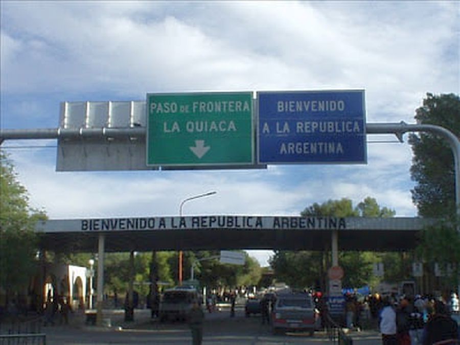 Habilitan el tránsito en frontera de La Quiaca-Rep. Argentina y Villazon- Rep. de Bolivia