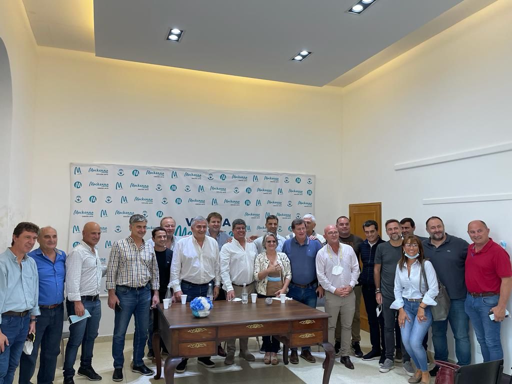 Morales se reunió con intendentes de Córdoba