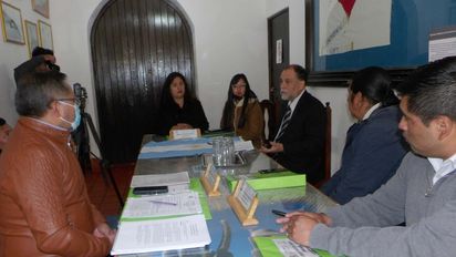 Álvarez García acompañó a concejales de Humahuaca en la reanudación de sesiones