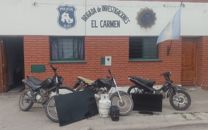 La Policía recuperó 3 motocicletas y otros bienes que fueron robados