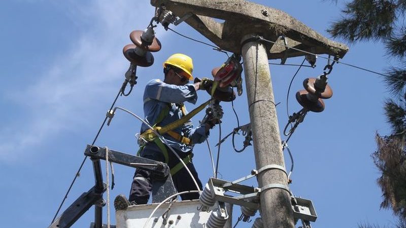Anuncian cortes de energía por tareas de mantenimiento en Fraile Pintado y san Salvador de Jujuy